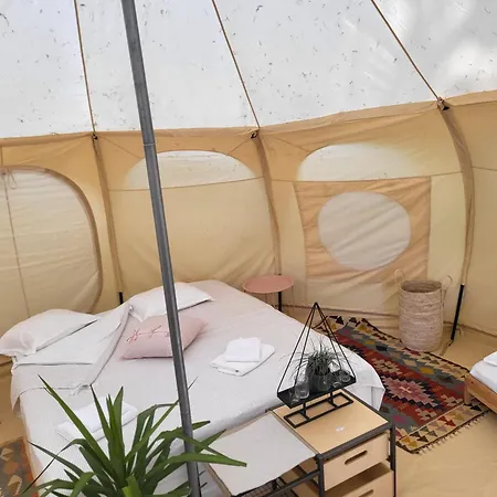 Lüks kamp alanı Rock Oak 1 *